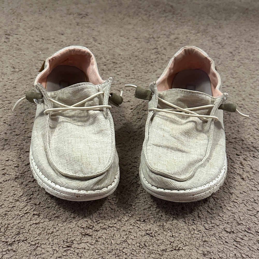 Beige Hey Dudes